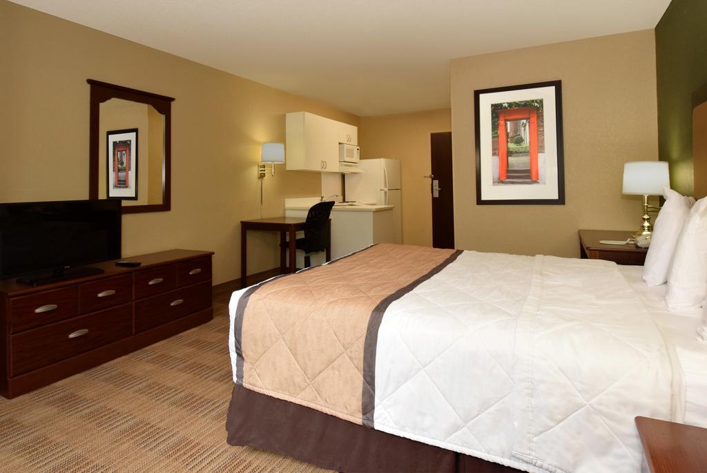 Hotel Extended America - - Germantown West