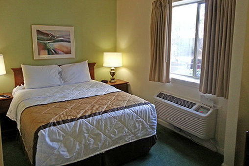 Extended America - - Germantown West Hotel 2*